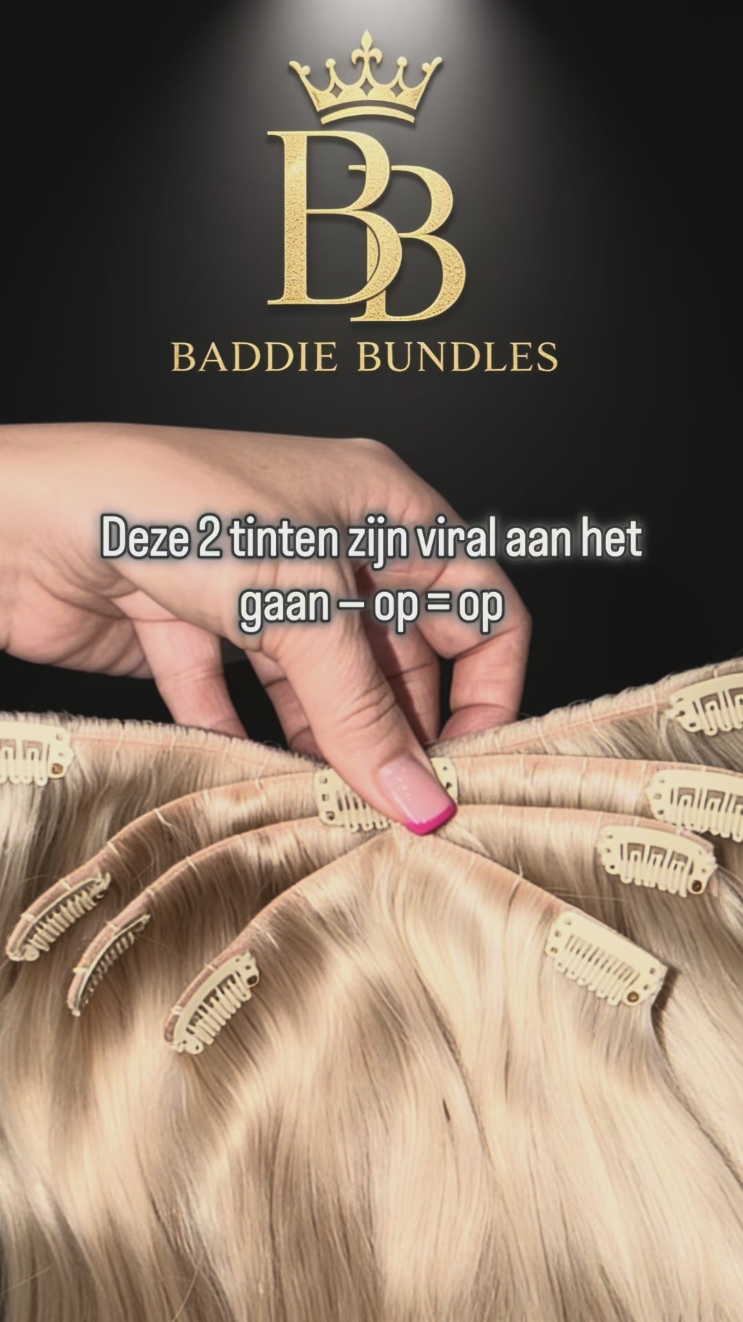 Video: Octopus Clip-In extension in lichte blonde tinten wordt aangebracht | BaddieBundlesStore